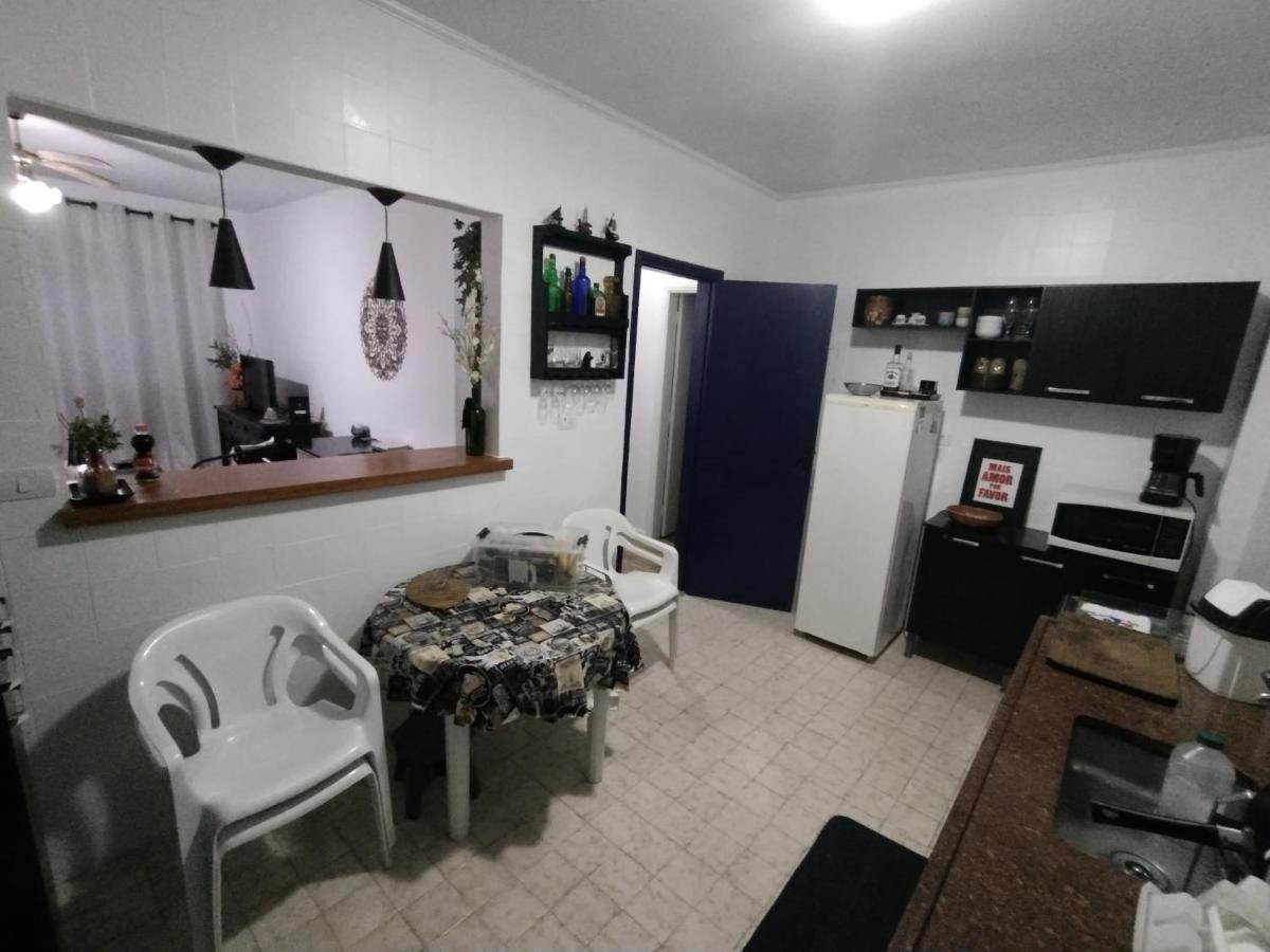 Apartamento Beira Mar - Enseada - Guarujá - 150 metros da praia Exterior foto
