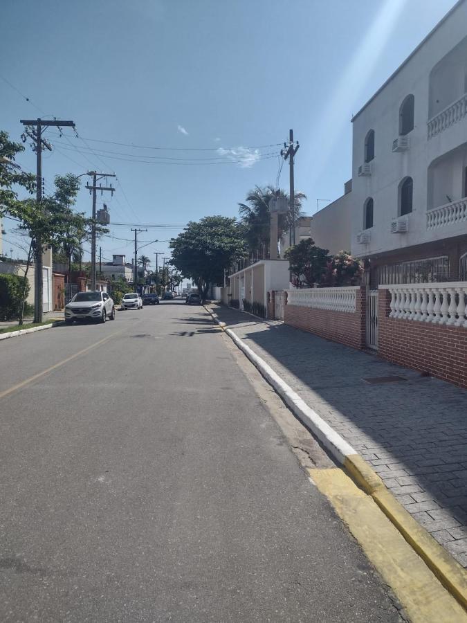 Apartamento Beira Mar - Enseada - Guarujá - 150 metros da praia Exterior foto
